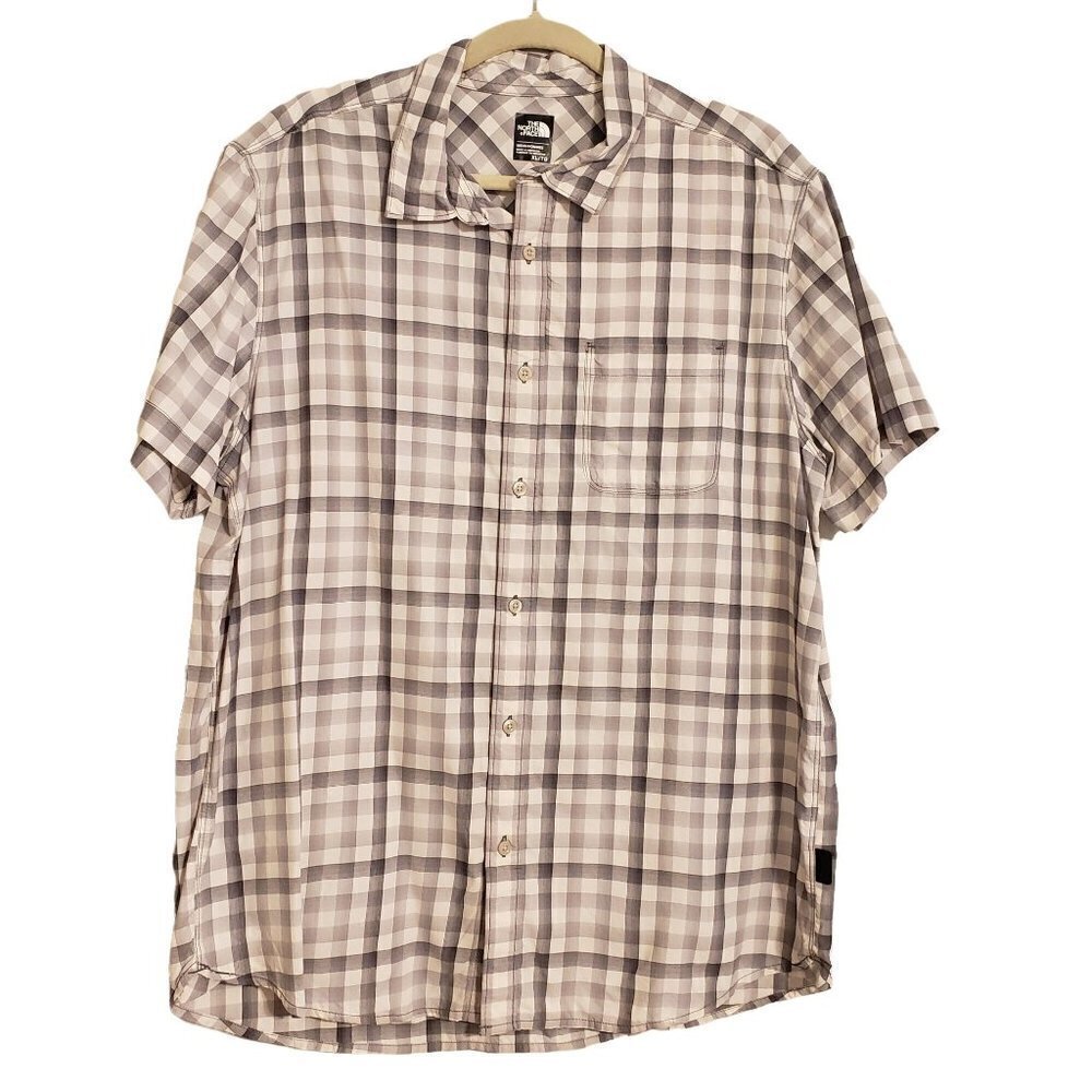 The North Face Mens button down size XL
